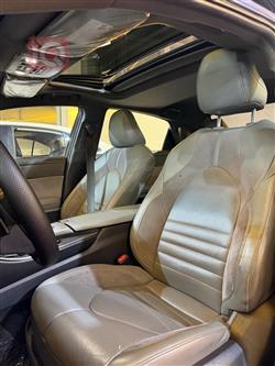 تويوتا أفالون